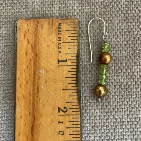 Peridot colored beads and pearl necklace - Picture 5 of 5